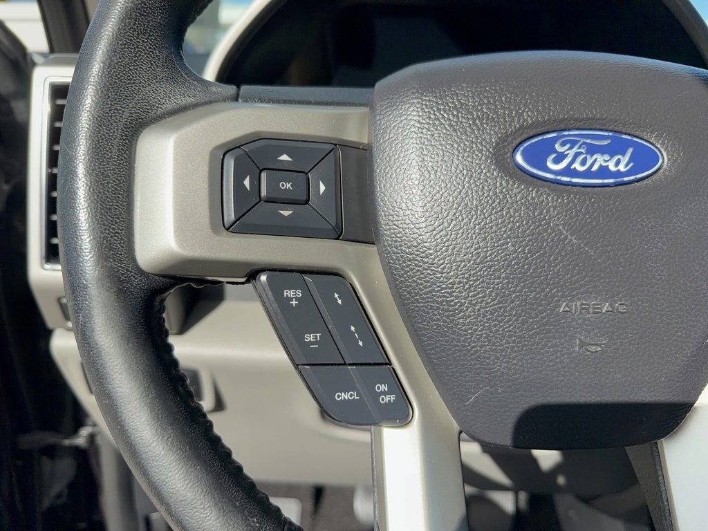 Certified 2019 Ford F150 Lariat w/ Equipment Group 502A Luxury image 25