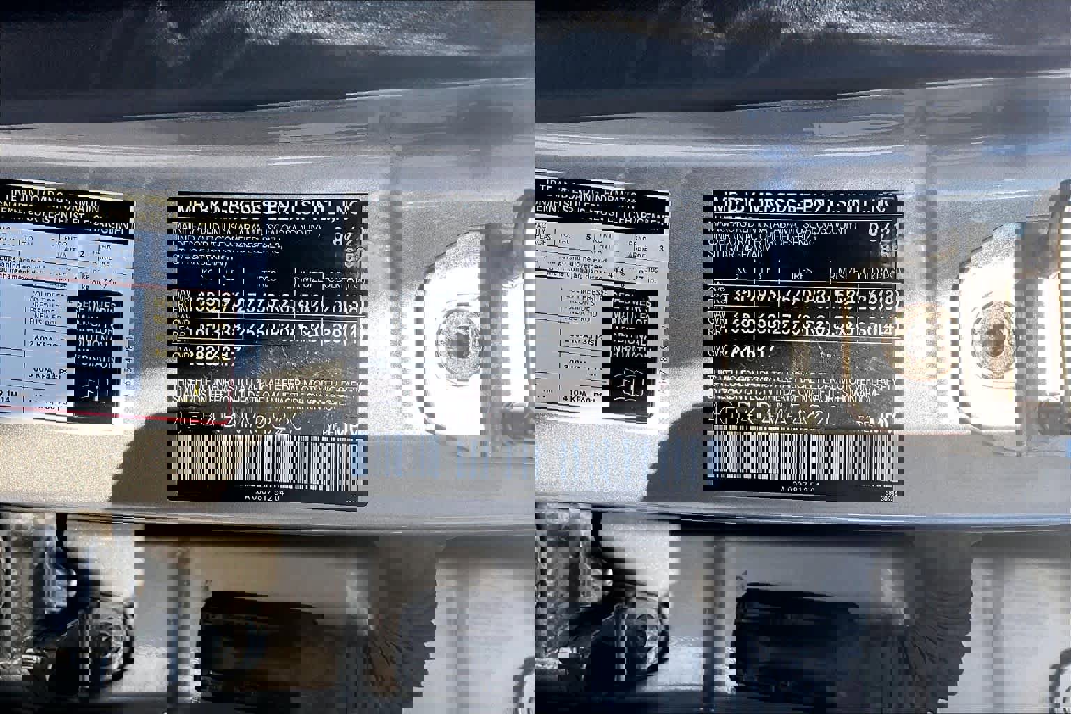 Used 2021 Mercedes-Benz GLE 350 4MATIC w/ Premium Package image 32