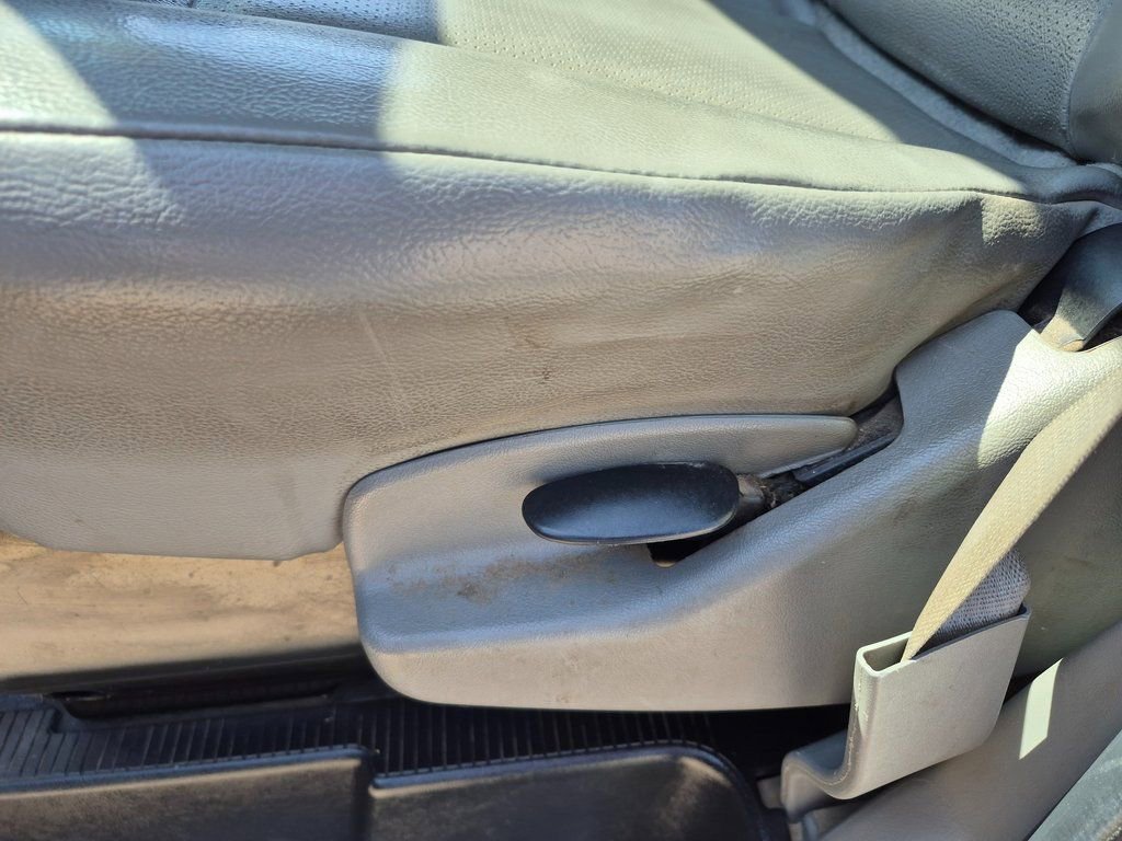 Used 2014 Ford E-350 and Econoline 350 Super Duty w/ Power Group image 16