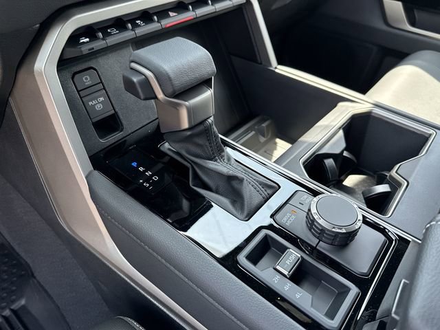 New 2026 Toyota Tundra Limited AWD/4WD image 18