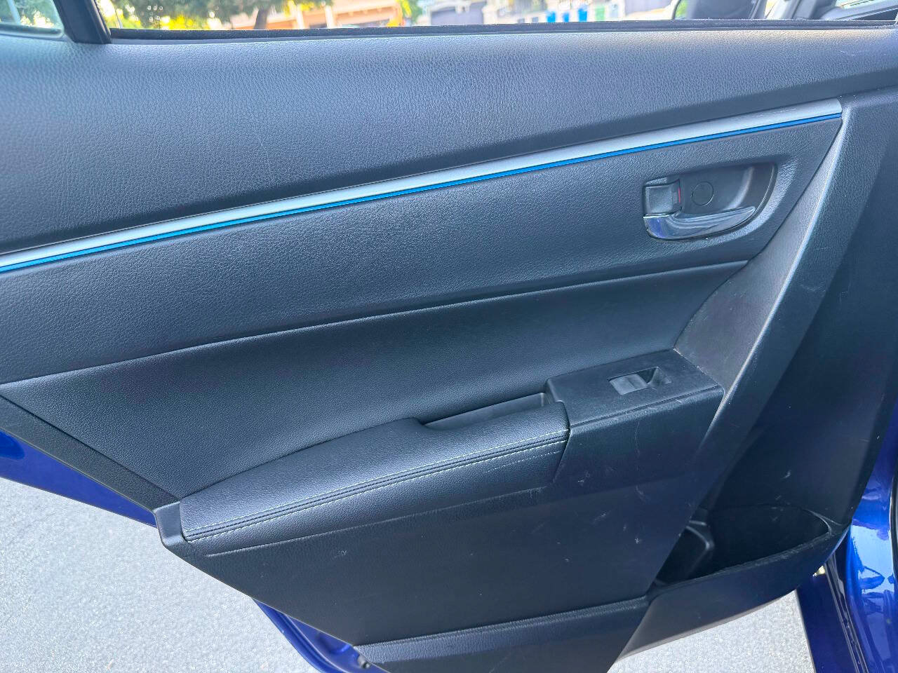 Used 2015 Toyota Corolla S FWD image 15