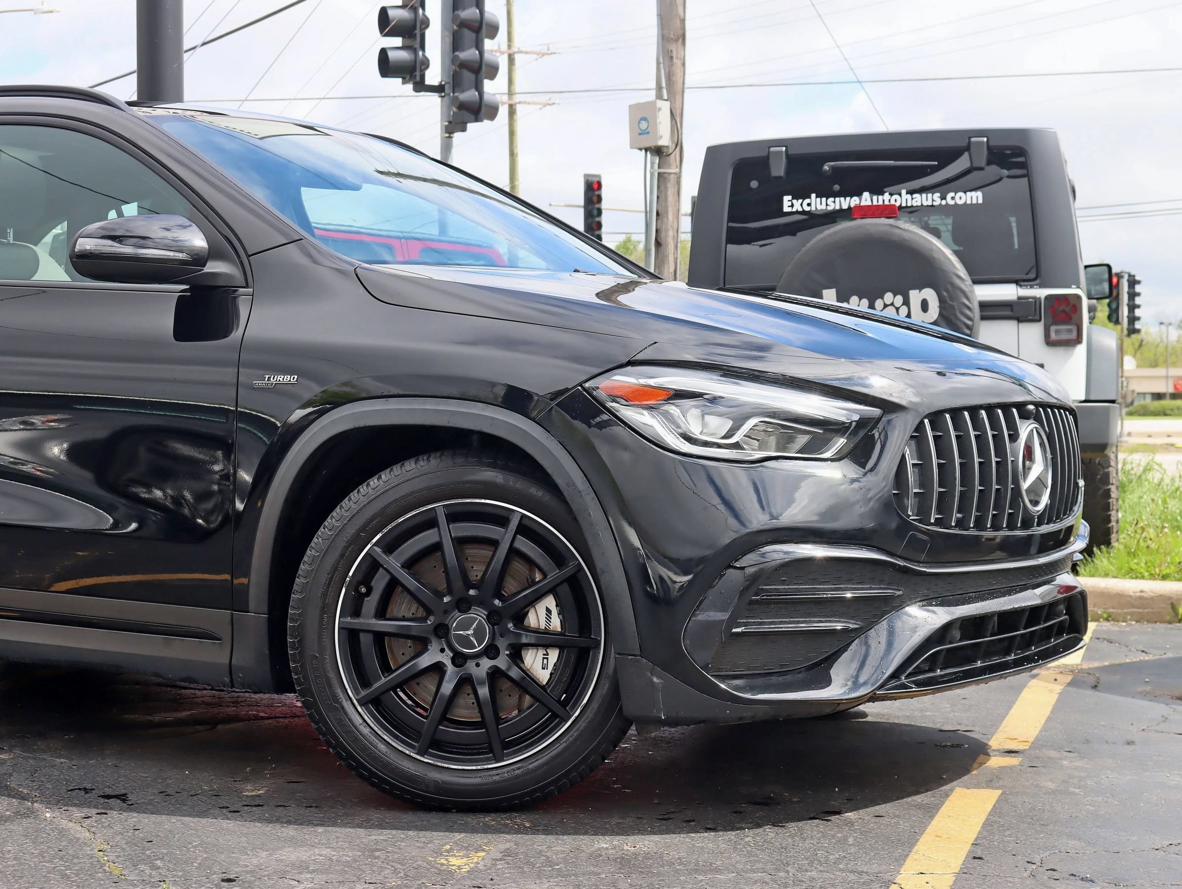 Used 2021 Mercedes-Benz GLA 35 AMG 4MATIC image 3