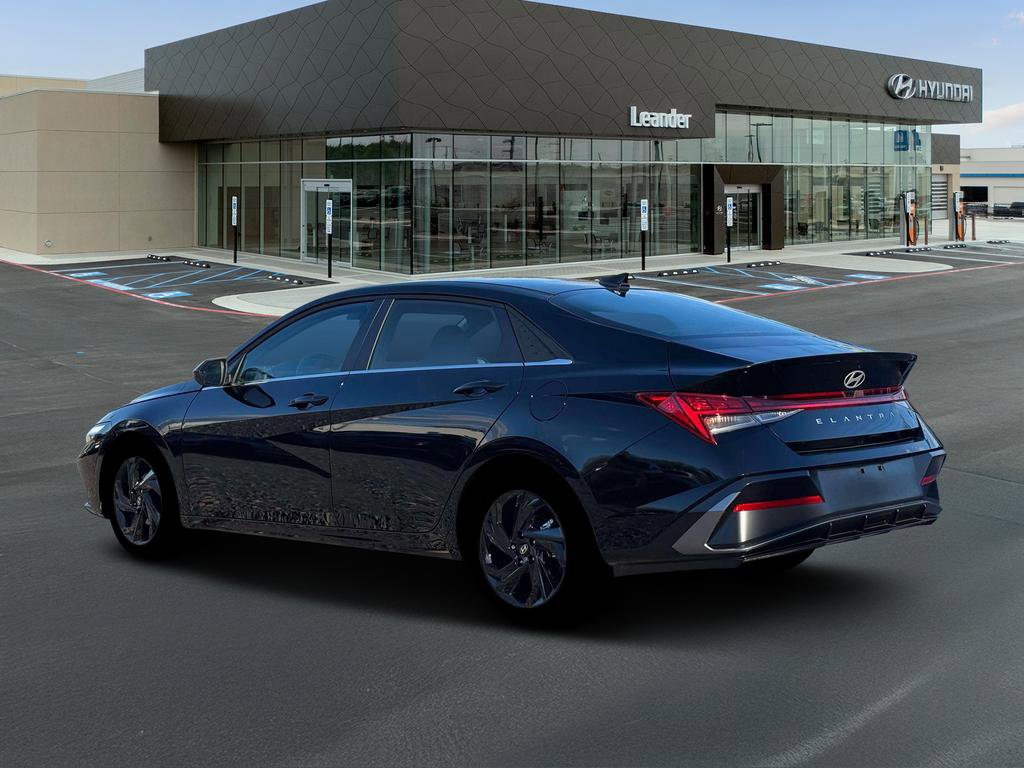 New 2026 Hyundai Elantra SEL Sport image 4