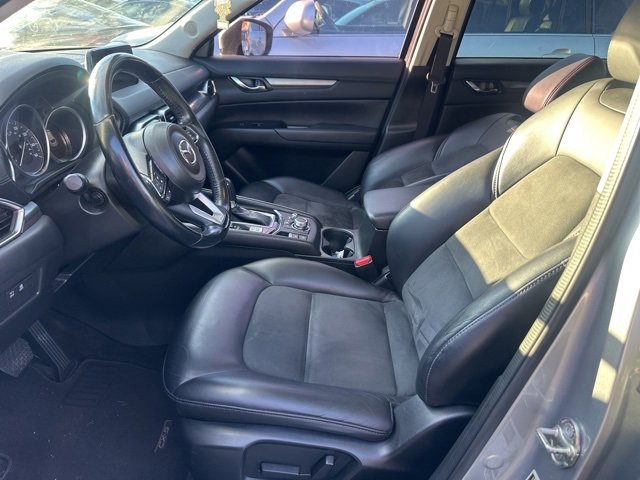 Used 2018 MAZDA CX-5 Touring image 12