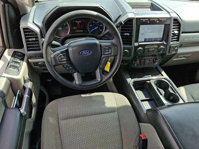 Used 2020 Ford F350 XLT w/ XLT Premium Package AWD/4WD image 2