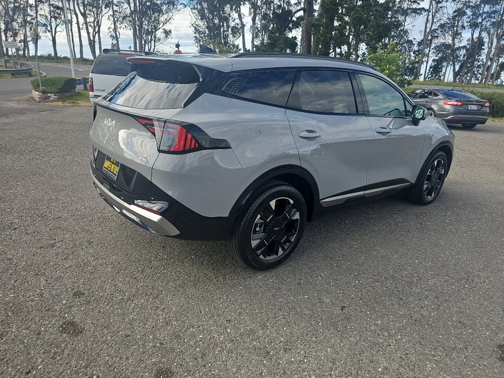 New 2026 Kia Sportage SX image 6