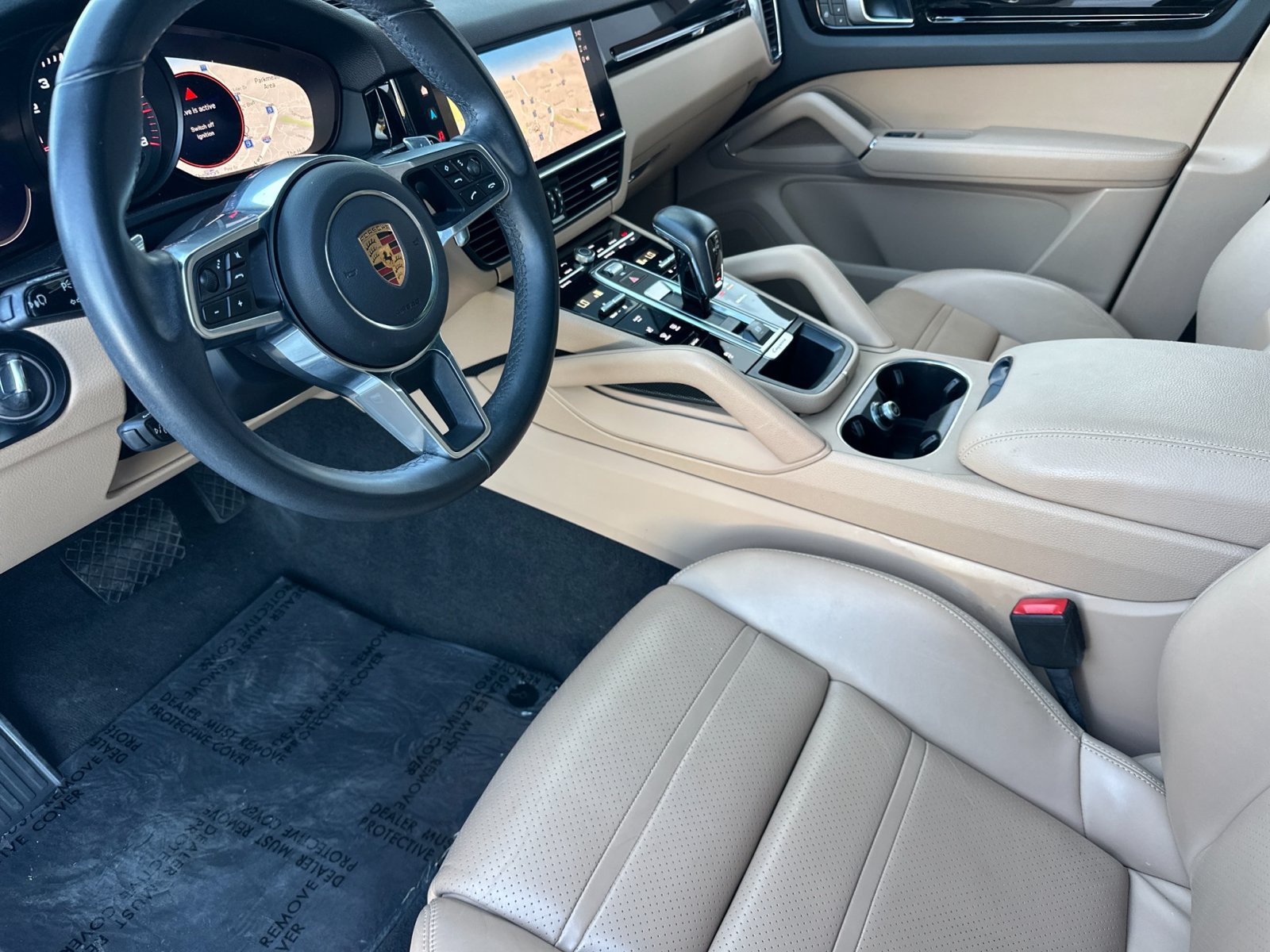 Certified 2023 Porsche Cayenne AWD/4WD image 5