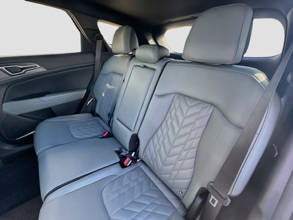 Certified 2023 Kia Sportage X-Line w/ X-Line Premium Package AWD/4WD image 28