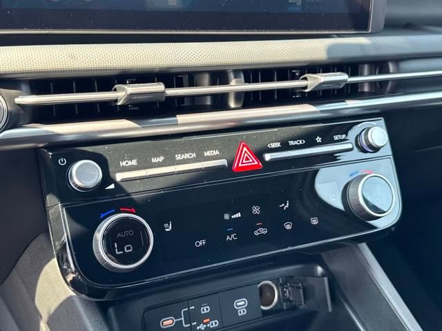 Certified 2026 Hyundai Santa Cruz SEL image 20