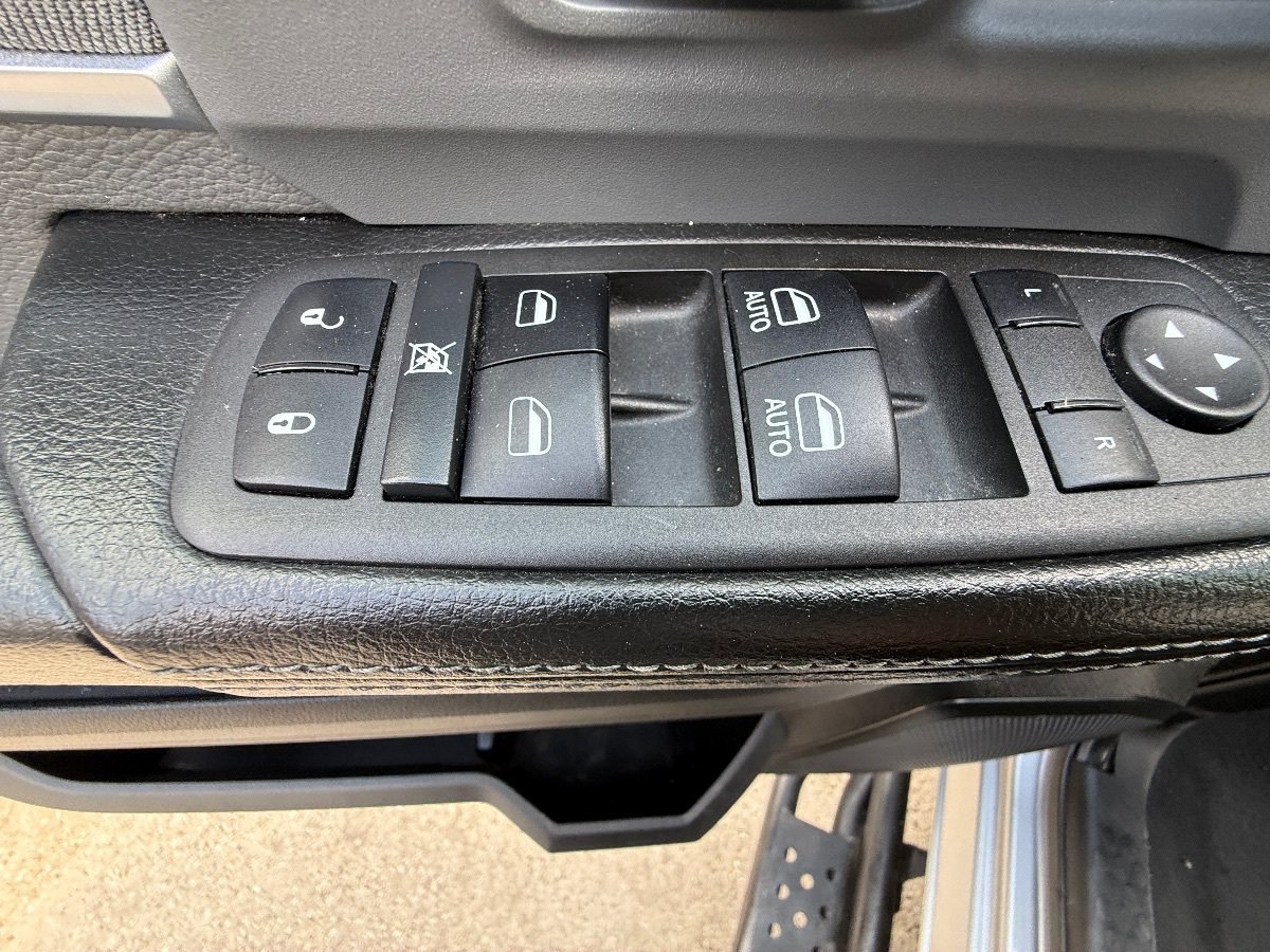 Used 2022 RAM 3500 Lone Star AWD/4WD image 21