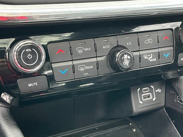 Used 2023 Jeep Compass High Altitude w/ Driver Assist Group I AWD/4WD image 19