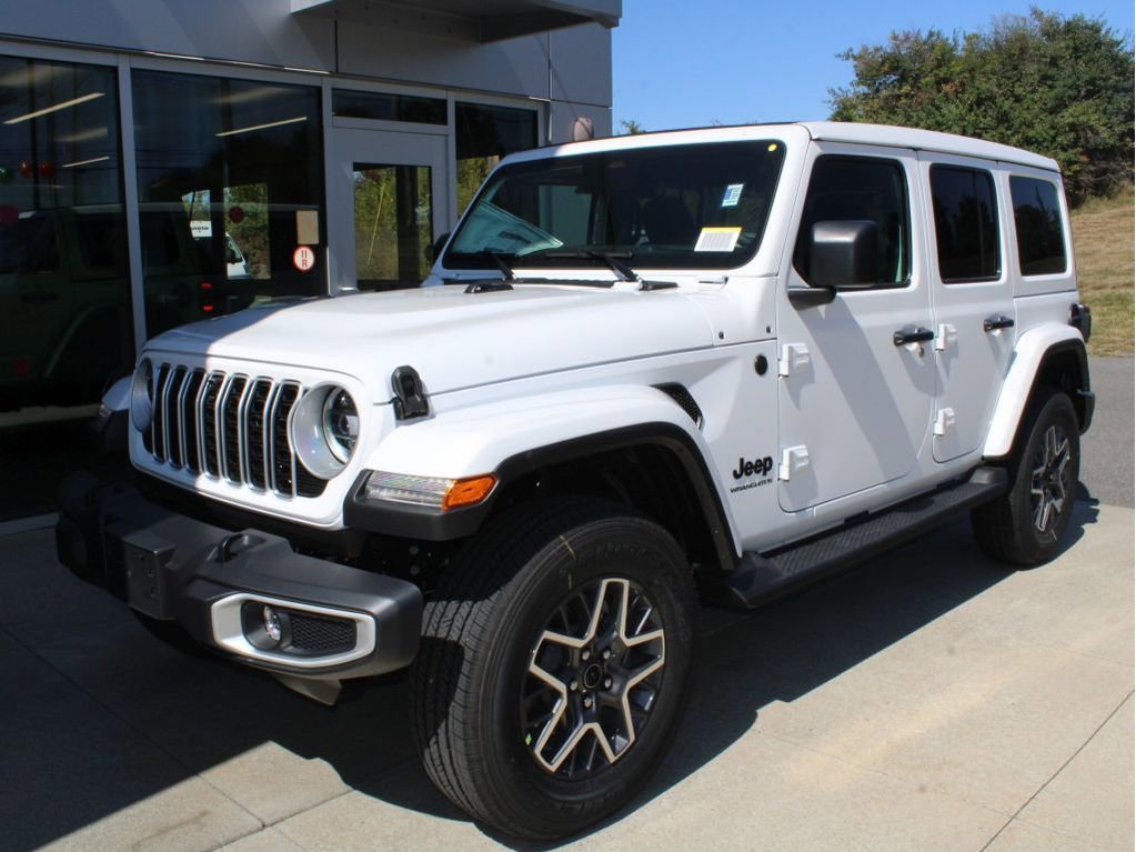New 2025 Jeep Wrangler Sahara image 5