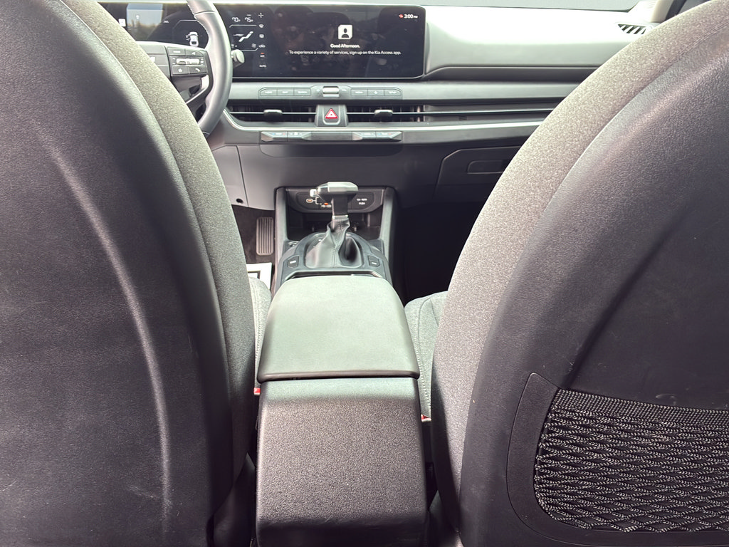 Certified 2025 Kia K4 EX FWD image 26