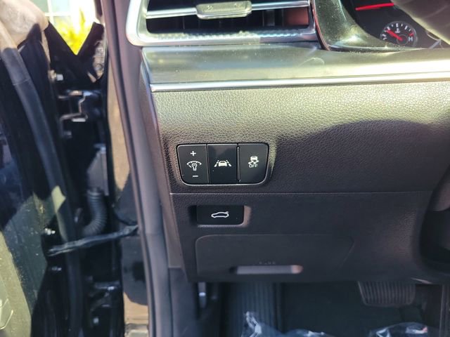 Used 2023 Kia K5 GT image 13