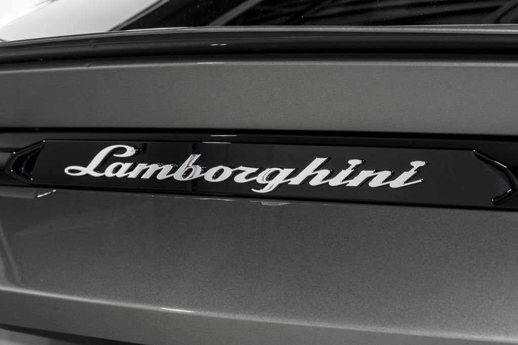 Used 2021 Lamborghini Urus image 58