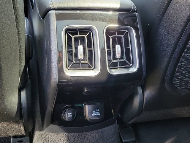 Used 2024 Kia Sorento SX Prestige AWD/4WD image 25