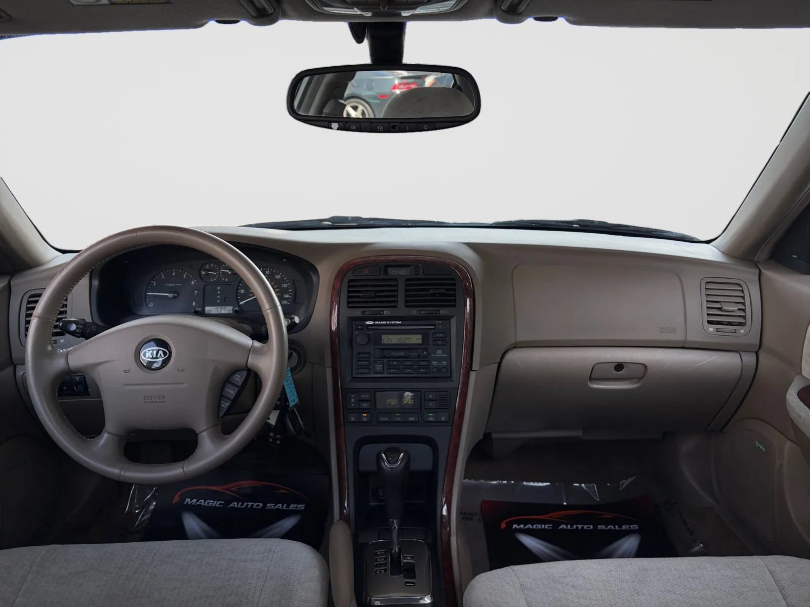 Used 2004 Kia Optima FWD image 22