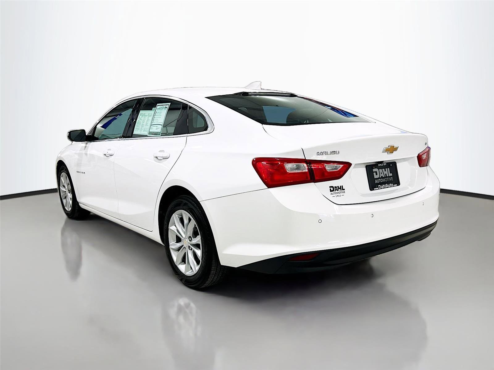 Used 2025 Chevrolet Malibu LT image 5