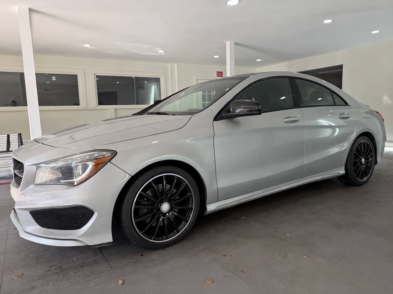 Used 2016 Mercedes-Benz CLA 250 4MATIC image 3