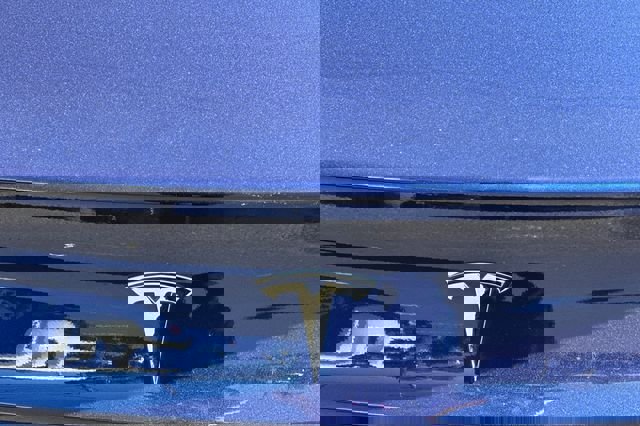 Used 2023 Tesla Model 3 Standard Range image 29