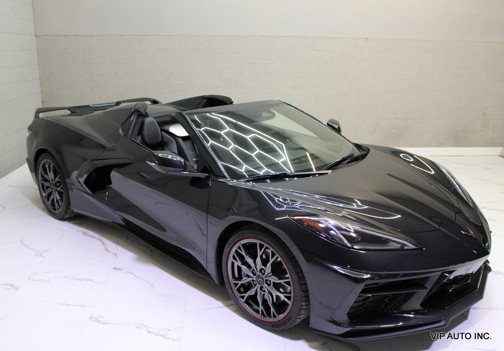Used 2024 Chevrolet Corvette Stingray Premium Conv w/ Z51 Performance Package RWD image 4