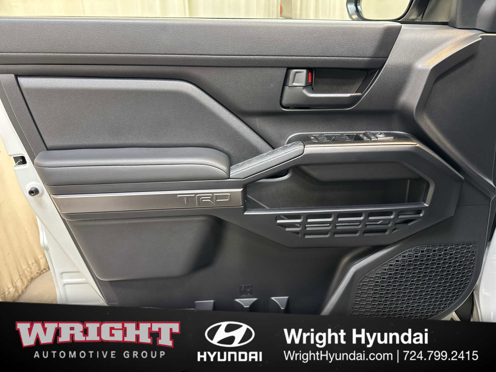 Used 2025 Toyota 4Runner TRD Off-Road image 9