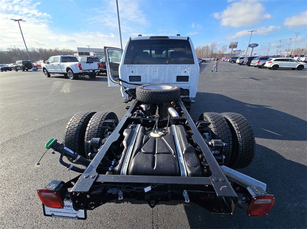 New 2025 Ford F550 4x4 Crew Cab Super Duty image 23