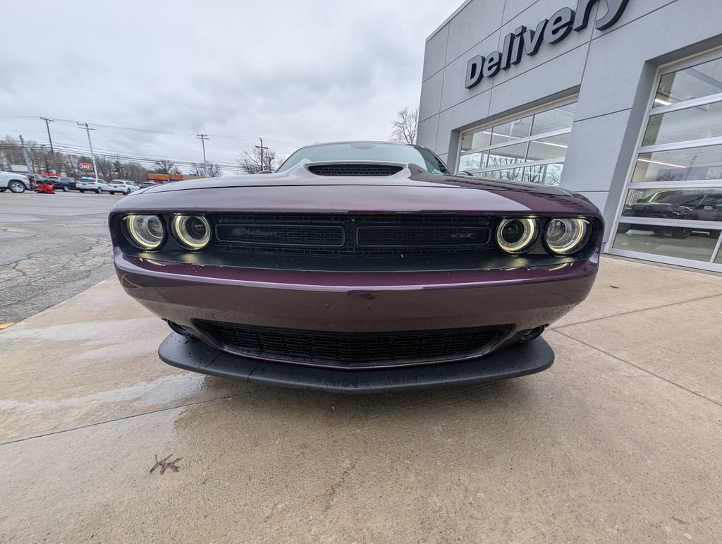 Used 2022 Dodge Challenger GT w/ Plus Package image 9