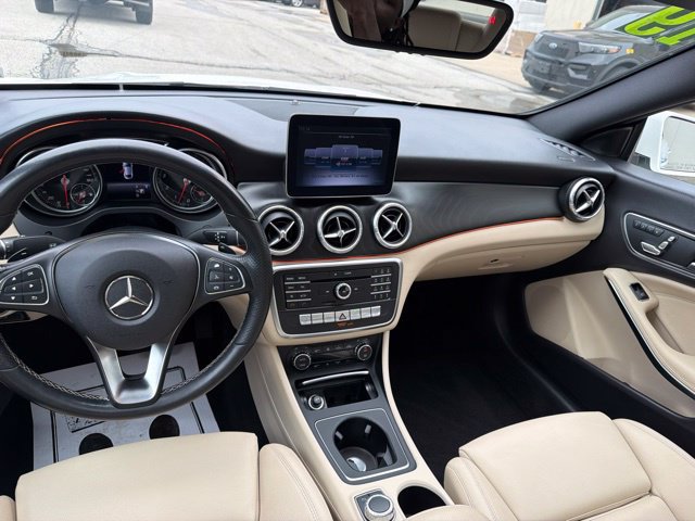 Used 2019 Mercedes-Benz CLA 250 4MATIC image 20