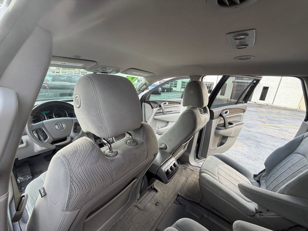 Used 2015 Buick Enclave Convenience FWD image 20