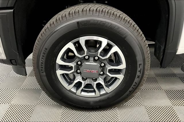 Used 2024 GMC Sierra 3500 SLE w/ SLE Convenience Package AWD/4WD image 10