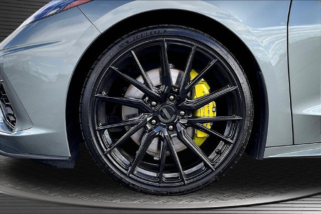 Used 2023 Chevrolet Corvette Stingray Preferred Conv w/ Z51 Performance Package RWD image 28