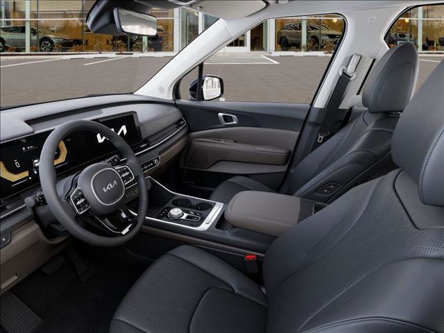 Used 2026 Kia Carnival EX image 17