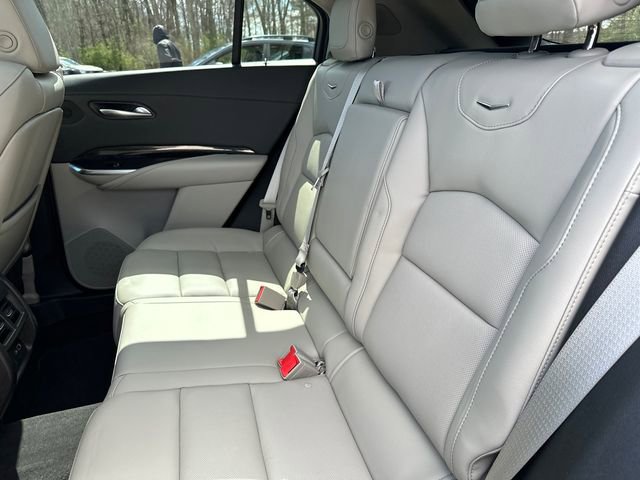 Used 2023 Cadillac XT4 Premium Luxury AWD/4WD image 22