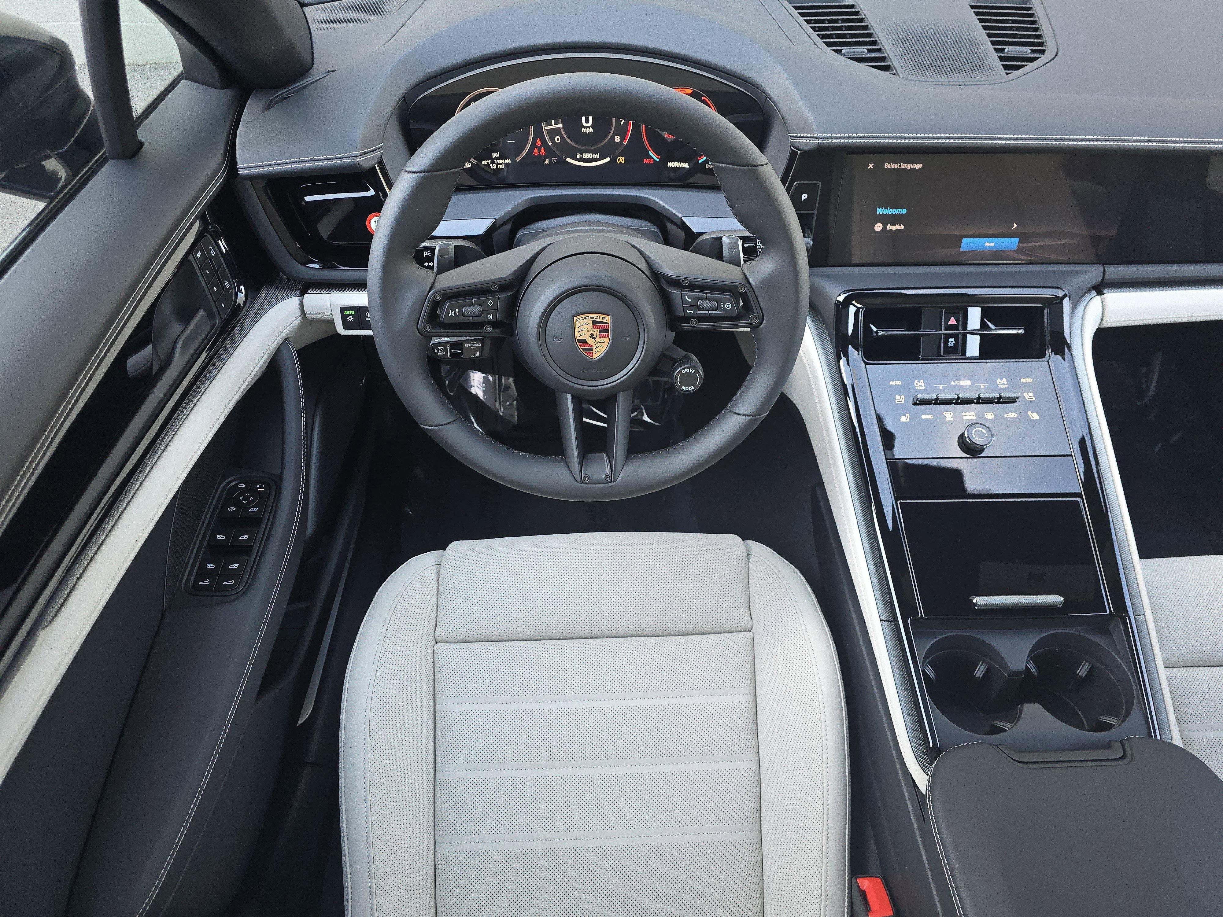 New 2026 Porsche Panamera 4 image 15