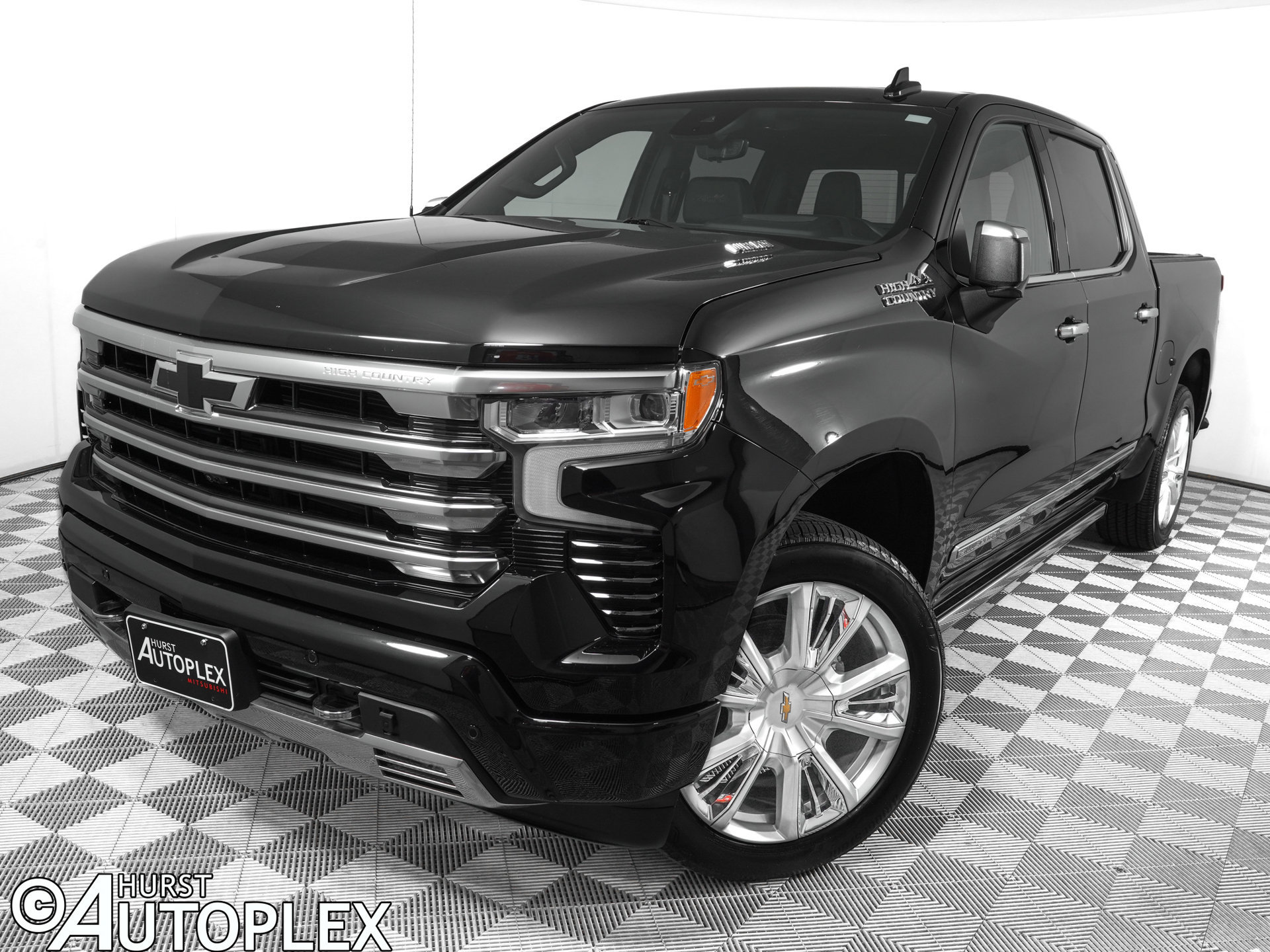 Used 2024 Chevrolet Silverado 1500 High Country w/ High Country Premium Package
