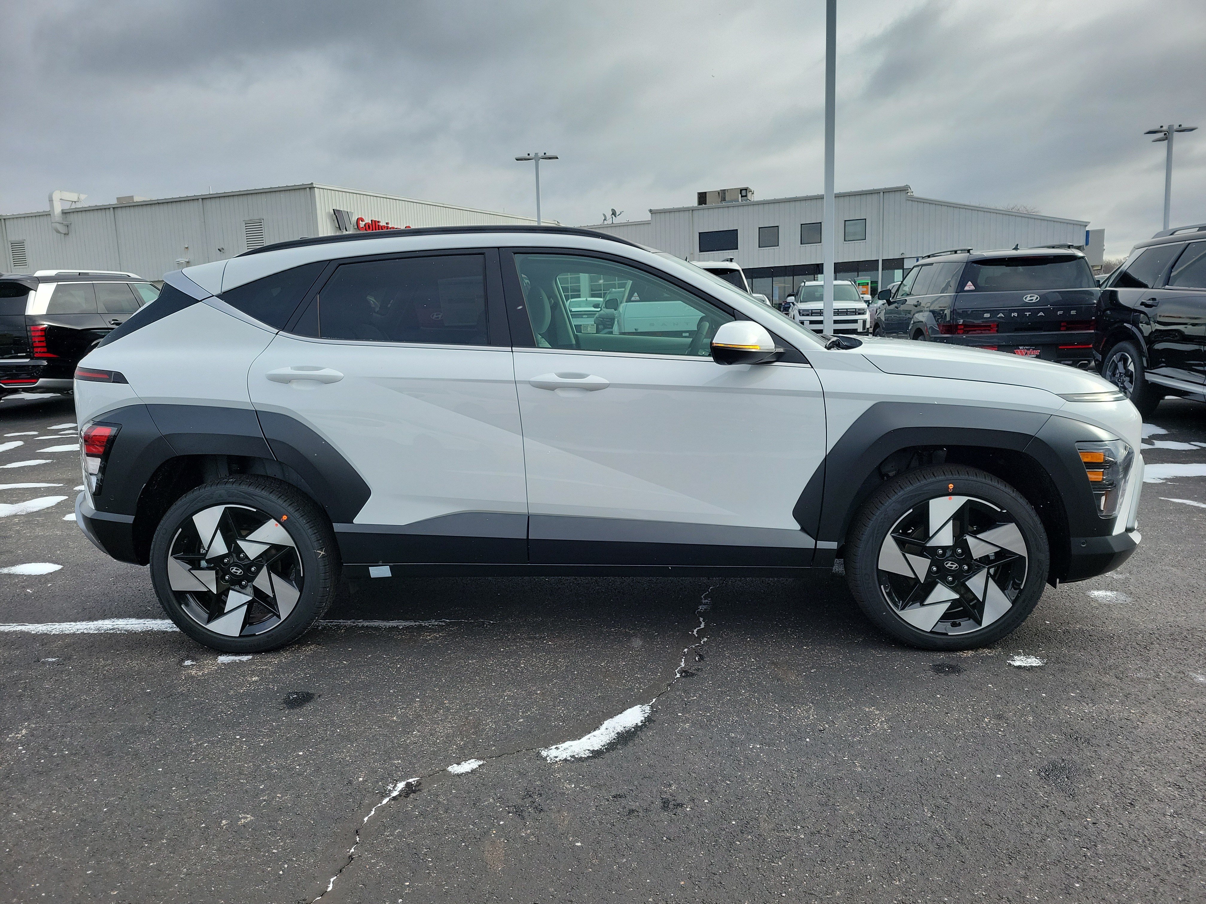 New 2026 Hyundai Kona Limited AWD/4WD image 3