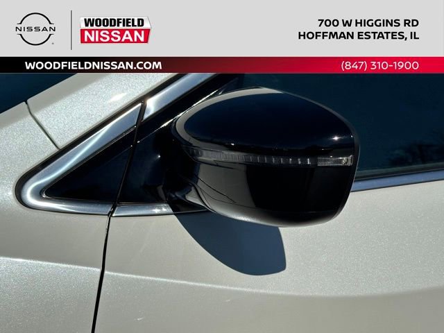 Certified 2024 Nissan Murano SV w/ SV Midnight Edition Package AWD/4WD image 11