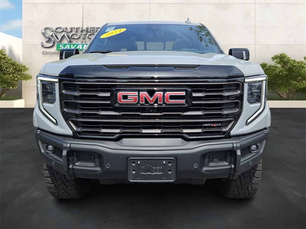 Used 2024 GMC Sierra 1500 AT4X AWD/4WD image 8