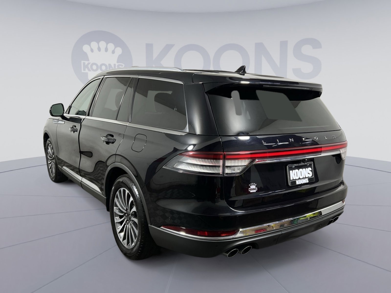 Used 2020 Lincoln Aviator Reserve w/ Equipment Group 201A image 4