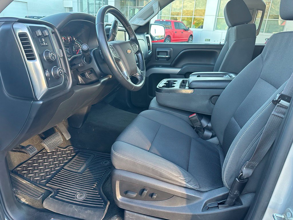 Used 2016 Chevrolet Silverado 1500 LT w/ All Star Edition AWD/4WD image 25