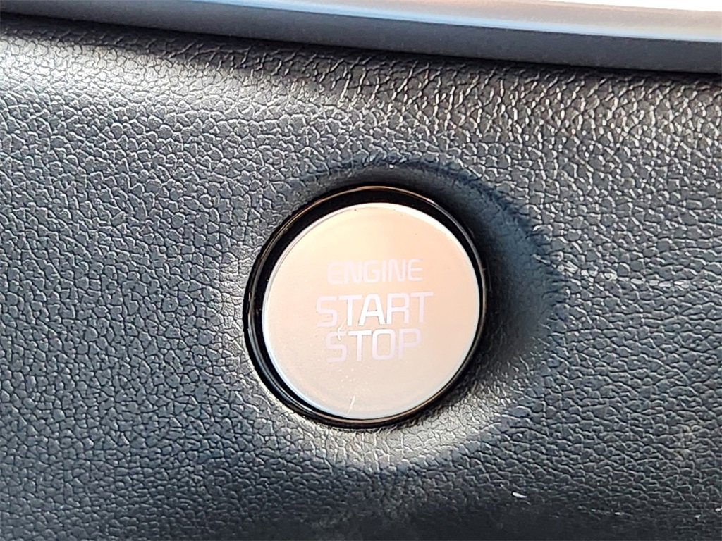 New 2026 Kia Sorento S w/ S Panoramic Sunroof Package image 15