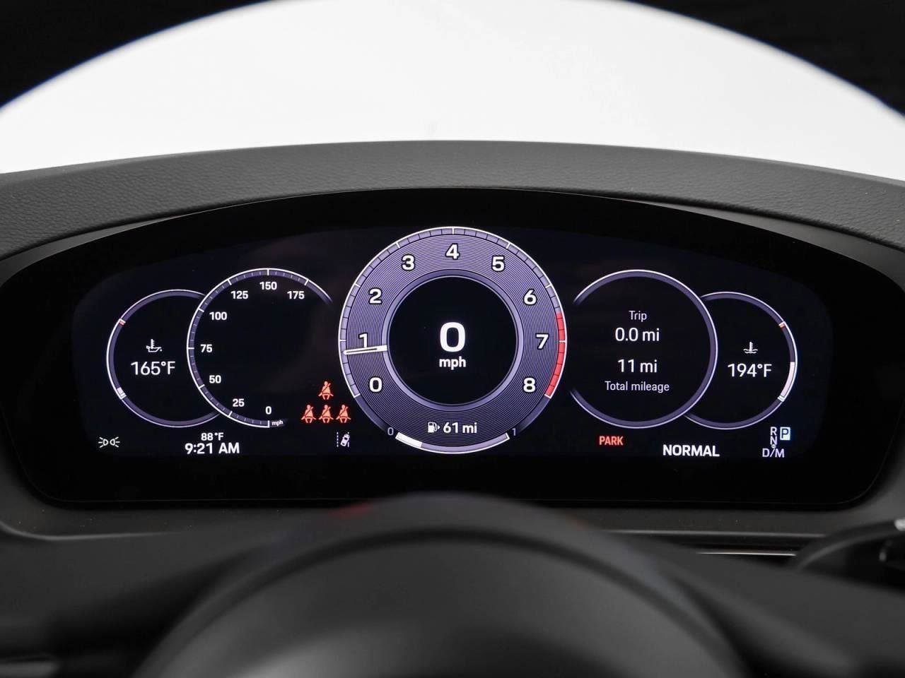 New 2025 Porsche Cayenne image 76