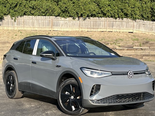 New 2026 Volkswagen ID.4 Pro S AWD/4WD image 2