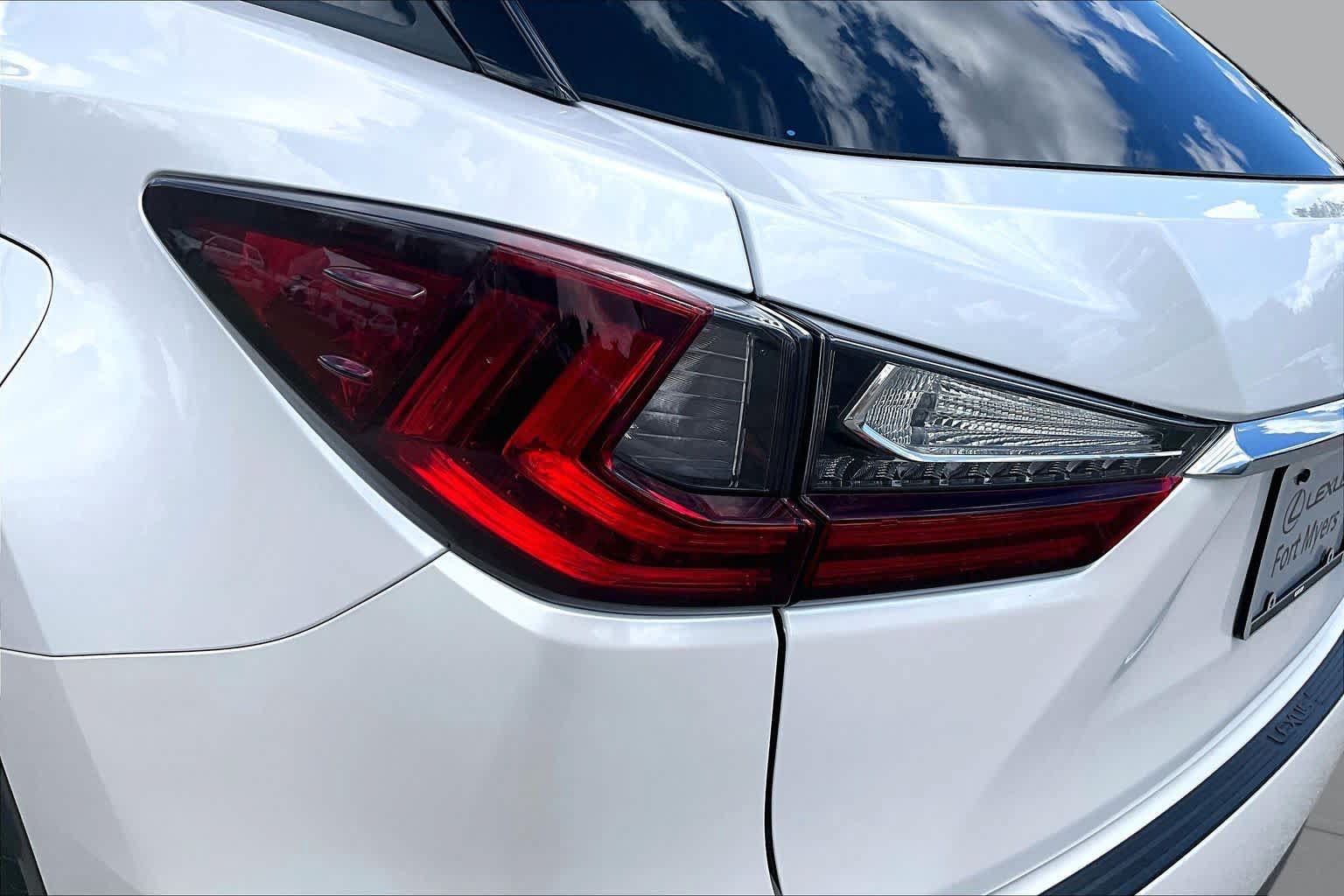 Used 2018 Lexus RX 350 FWD w/ Premium Package image 29