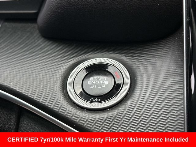Used 2024 Jeep Grand Cherokee L Laredo AWD/4WD image 26