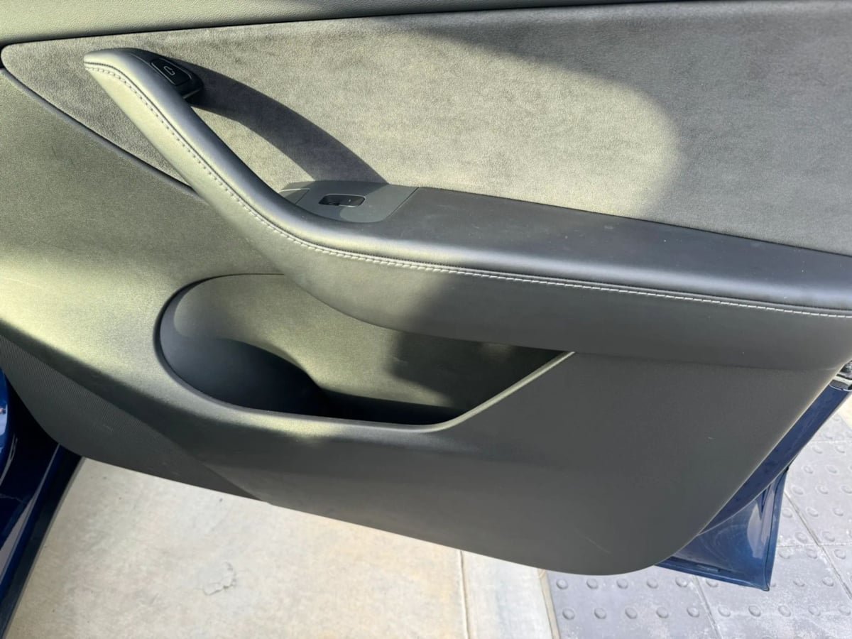 Used 2023 Tesla Model Y Long Range AWD/4WD image 21