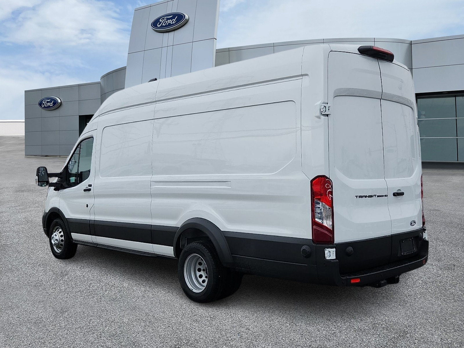 New 2026 Ford Transit 350 148 High Roof Extended DRW w/ Load Area Protection Package RWD image 3