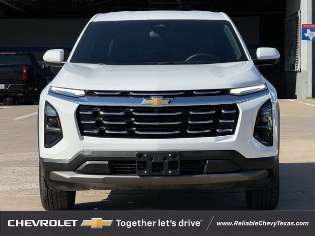 Used 2026 Chevrolet Equinox LT w/ Convenience Package II FWD image 3