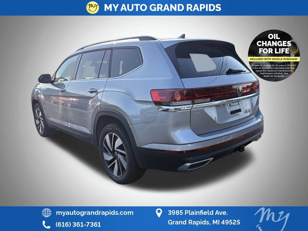 Used 2024 Volkswagen Atlas SE image 7